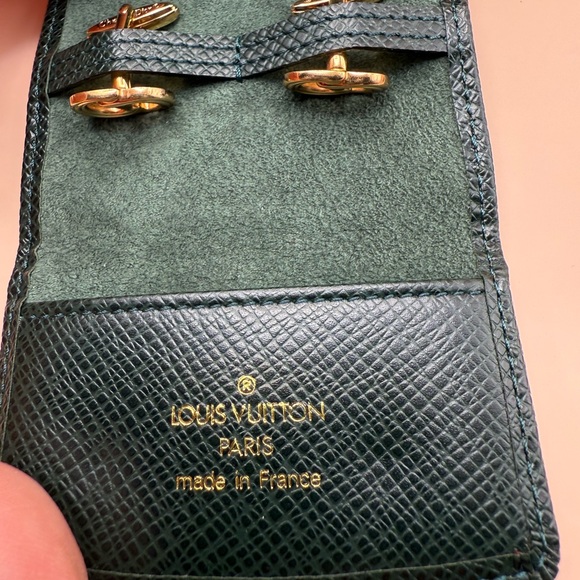 Christian Dior gold colored cufflinks with a Louis Vuitton leather cufflink case - Picture 1 of 7